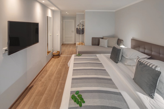 Island Double Room